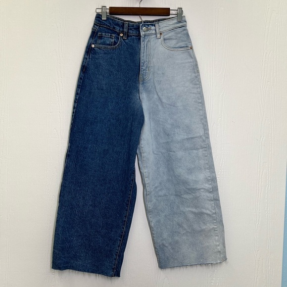 Wild Fable - Two Tone Leg  Fun High Rise Waisted Wide Leg Ankle Jeans Size 2 - Picture 2 of 12
